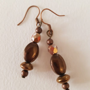 Fashion earrings with copper brass colored beads 1